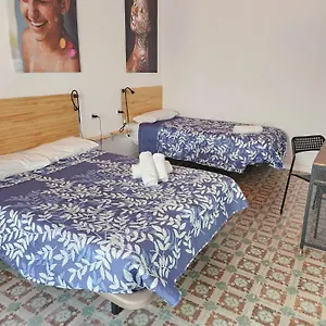 Arc House Mezquita - Only Adults , Cordoba İspanya